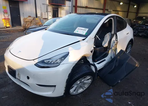 2021 Tesla Model Y Long Range Dual Motor All-Wheel Drive из США, поврежденный, VIN 5YJYGDEE7MF131024